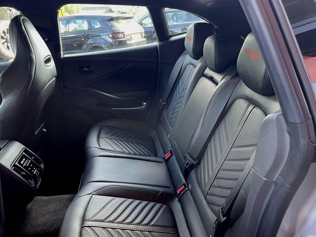 Aston Martin DBX 4.0 V8 707 | Volleder | Carbon | Nw. Pr 360k