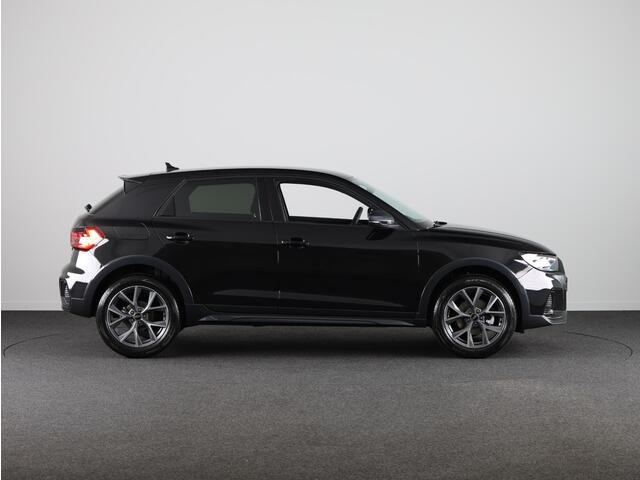 Audi A1 allstreet 30 TFSI Advanced edition achteruitrijcamera, keyless entry, verwarmbare voerstoelen, led koplampen