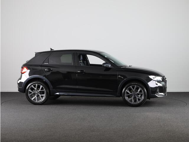 Audi A1 allstreet 30 TFSI Advanced edition achteruitrijcamera, keyless entry, verwarmbare voerstoelen, led koplampen