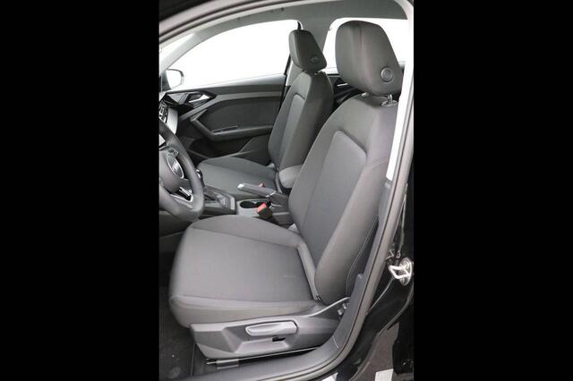Audi A1 Sportback 1.0 30 TFSI 85kW S tronic S Line | WORDT VERWACHT | Cruise control | PDC |