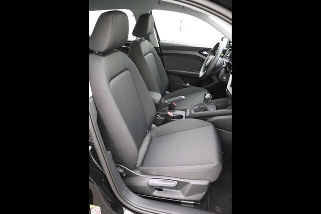 Audi A1 Sportback 1.0 30 TFSI 85kW S tronic S Line | WORDT VERWACHT | Cruise control | PDC |
