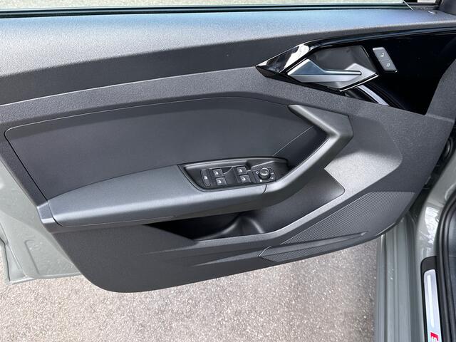 Audi A1 Sportback 30 TFSI 116pk S-tronic S-line | Navi | Virtual cockpit | Carplay | Rijklaar