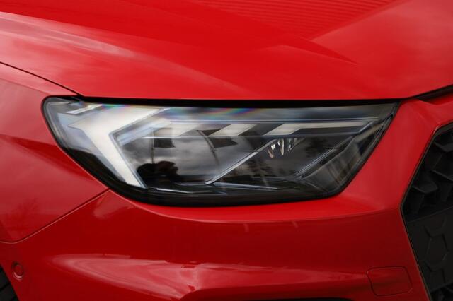 Audi A1 Sportback 40 TFSI 207PK SONOS+ACC+S-LINE+CAMERA+18'' Audi A1 Sportback 40 TFSI 207PK SONOS+ACC+S-LINE+CAMERA