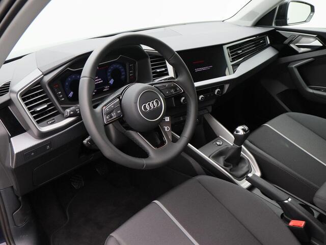 Audi A1 25 TFSI S edition | Contrast dak | 17 inch velgen | parkeerhulp plus |