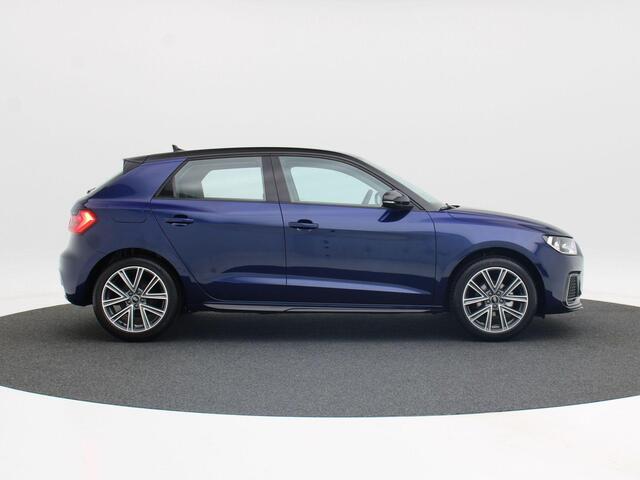 Audi A1 25 TFSI S edition | Contrast dak | 17 inch velgen | parkeerhulp plus |