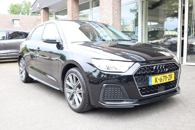 Audi A1 Sportback 25 TFSI CARPLAY VIR DASH DAB NAVI CRUISE ELEC.BUITENSPIEGELS RIJSTROOKSENSOR NAP PDC 17''LMV