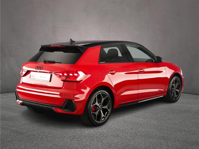 Audi A1 Sportback 35 TFSI S edition | SonoS | Onderstel regeling | Full-led | Optiek zwart | Ambient light | Carplay | S-Line | 18 inch | Dodehoek