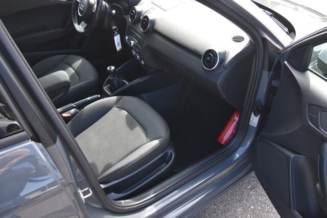 Audi A1 Sportback 1.0 TFSI , 5-PERS , NAVI , CLIMATR , PDC V+A , LMV17 , CR CONTR ,