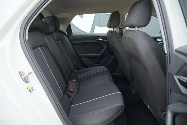 Audi A1 Sportback 30 TFSI epic + APPLE CARPLAY / CRUISE CONTROL / S-LINE EXTERIEUR