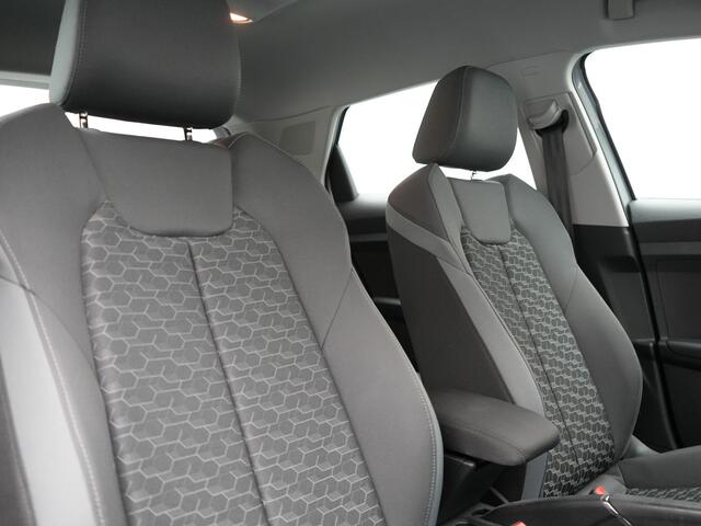 Audi A1 Sportback 30 TFSI S Line 111pk Dealer O.H. | LED | Apple Carplay | Keyless | Stoelverwarming | Navigatie | Virtual Cockpit | DAB |