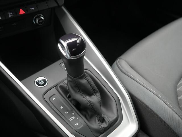 Audi A1 Sportback 30 TFSI S Line 111pk Dealer O.H. | LED | Apple Carplay | Keyless | Stoelverwarming | Navigatie | Virtual Cockpit | DAB |