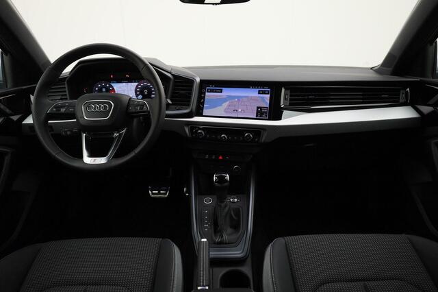 Audi A1 allstreet 30 TFSI/116PK S-tronic · Apple/Android · Navigatie · Parkeersensoren · Garantie tot januari 2030 of 100000km