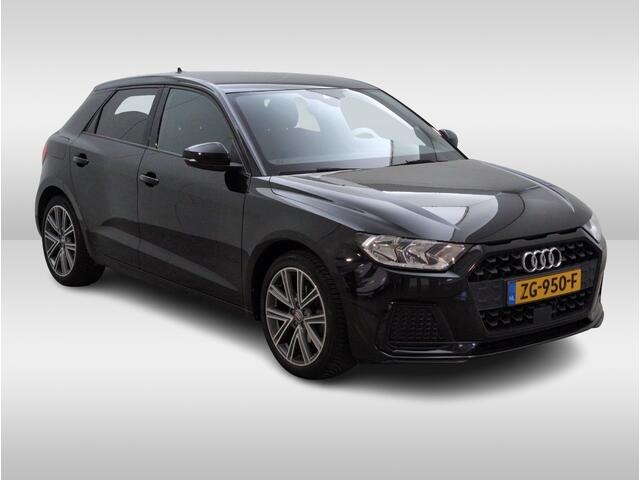Audi A1 Sportback 30 TFSI Advanced epic S-Line / Navigatie / Parkeerhulp achter / 17'' / Sportstoelen / Getint glas / Cruise Control