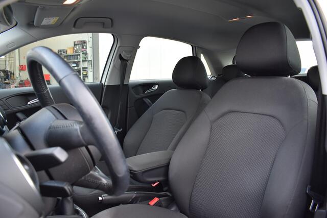 Audi A1 Sportback 1.0 TFSI Active | Airco | 17" LM | Navi | Cruise | Sensoren