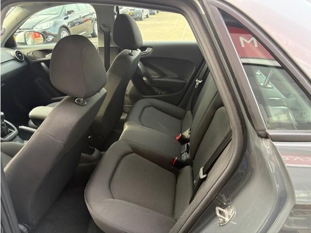 Audi A1 Sportback 1.0 TFSI 2017 * 2 EIGENAAR * ZEER NETJES * 5 DEURS *