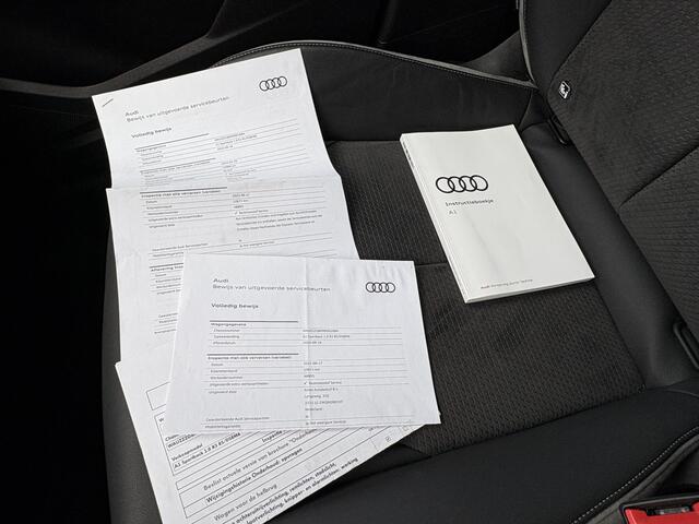 Audi A1 Sportback 30 TFSI Pro Line S | Navigatie/Android/Apple Carplay | LM Velgen 17" | Kunstlederen Bekleding | Cruise Control | PDC Achter | Airco |