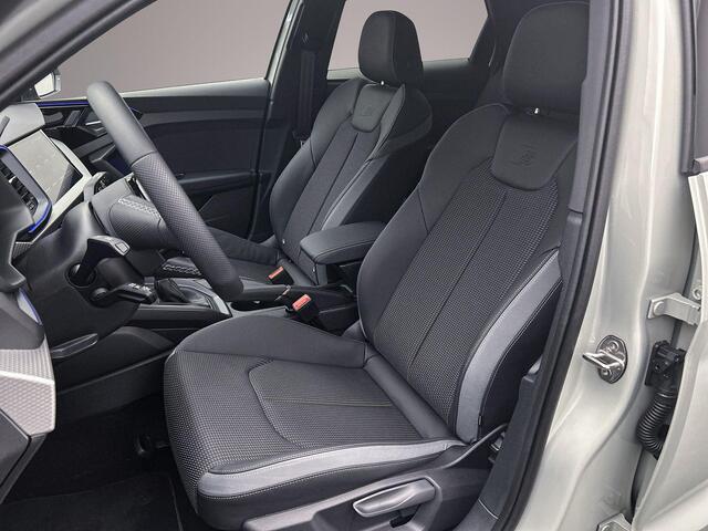 Audi A1 Sportback 25 TFSI S edition | Full-led | Carplay | Parkeersensoren | Ambient lighting | Optiekzwart |