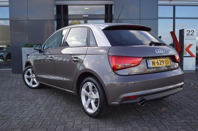 Audi A1 Sportback 1.0 TFSI Pro Line 95pk / Navi / PDC / Sportstoelen/ stoelverwarming, Climatronic