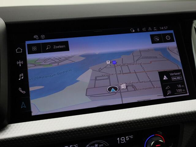 Audi A1 Sportback 35 TFSI/150PK S Line S-Tronic · Stoelverwarming · Apple/Android · Navigatie · Garantie tot december 2029 of 100.000km