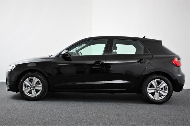 Audi A1 Sportback 30 TFSI 115pk Automaat Audi A1 Sportback 30 TFSI Automaat | Navigatie | Climate Control | Virtual Cockpit | Bluetooth | Cruise control | Lichtmetalen Velgen | Parkeer sensoren