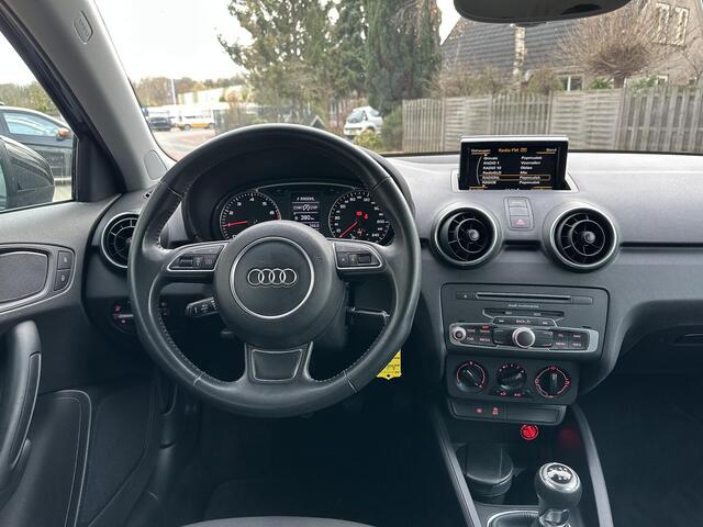 Audi A1 Sportback 1.0 TFSI Pro Line |Airco |Parkeer sensoren |Dealer onderhouden!