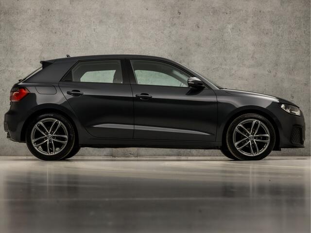 Audi A1 Sportback 25 TFSI Sport (APPLE CARPLAY, GROOT NAVI, CRUISE, SPORTSTOELEN, LEDER STUURWIEL, LANE ASSIST, NIEUWE APK, NIEUWSTAAT)