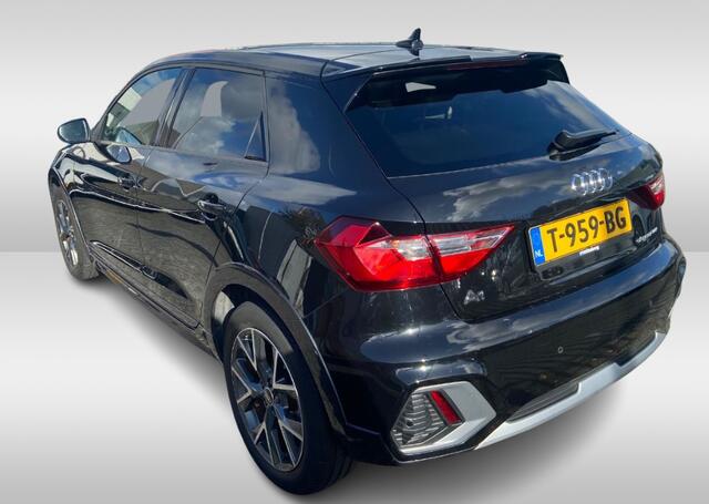Audi A1 citycarver 30 TFSI Advanced Edition / Carplay / Clima / automaat