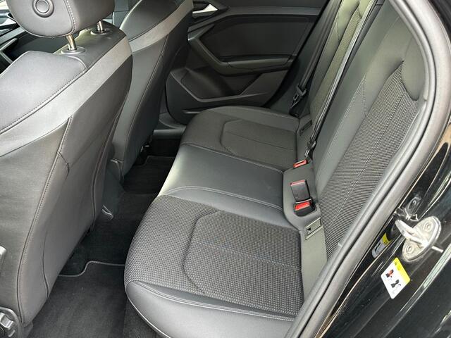 Audi A1 30 TFSI S Edition Airco Cruise Control 1e Eigenaar NAP-Autopas