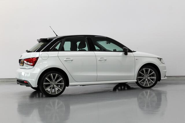 Audi A1 Sportback 1.0 TFSI Adrenalin 96PK, S-LINE EXTER-PAKKET | NAVIGATIE | CRUISE CONTROLE | PARKEERSENSOREN