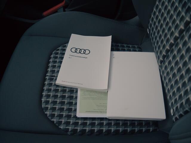 Audi A1 Sportback 25 TFSI Advanced edition met Carplay NL auto