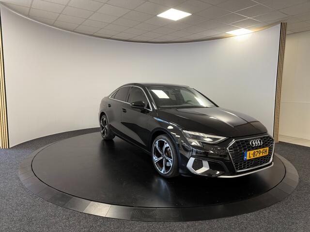 Audi A3 30 TFSI ambient light S-tronic Carplay Lane assist