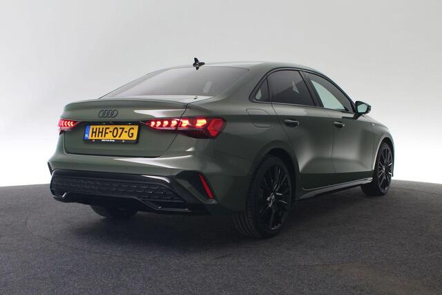 Audi A3 Limousine S Edition 30 TFSI 116 pk | Optiekpakket zwart plus | Privacy Glas | Apple Carplay / Android Auto