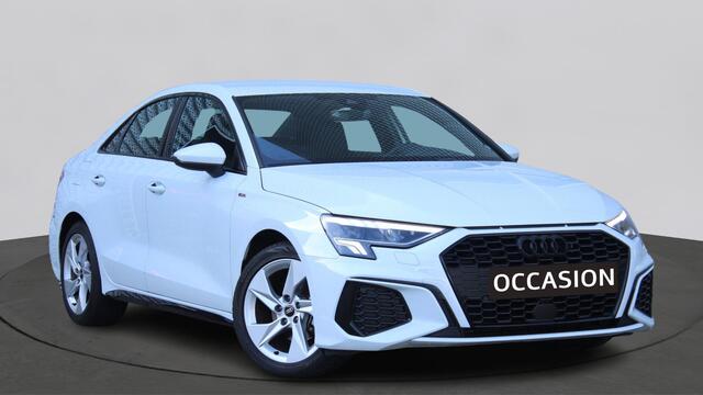 Audi A3 Limousine 30 TFSI 110pk S Edition S-tronic / Navigatie / Apple Carplay / LED