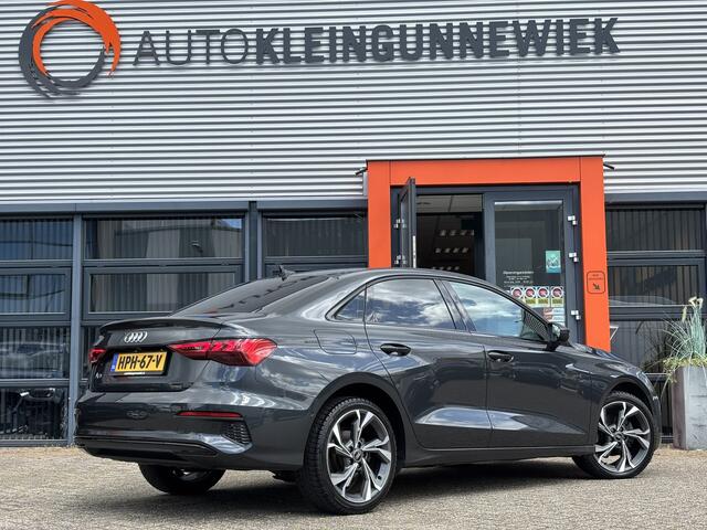 Audi A3 Limousine 35 TFSI edition one / Apple Carplay/ Android Auto / BTW / Digital Cockpit / Keyless / Camera / Stoelverwarming /