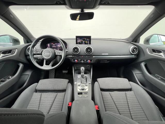 Audi A3 35TFSI 150 PK, S-Line, Camera, Keyless, Trekhaak, NIeuwstaat!