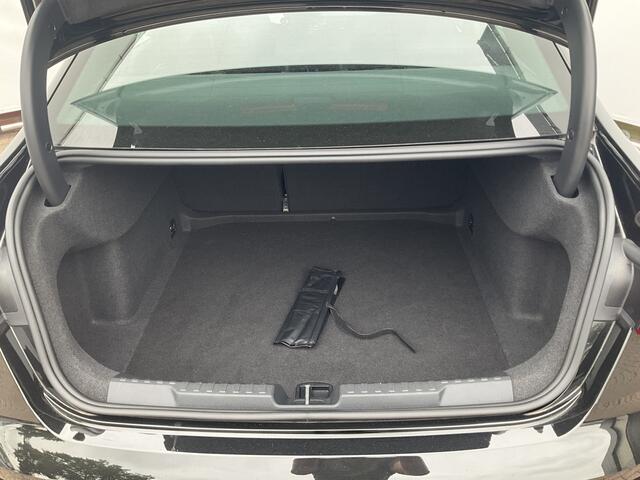 Audi A3 Limousine 30 TFSI Advanced edition Automaat Nav/Cruise Sportzetels 1Eig Digitaal NL-Auto!