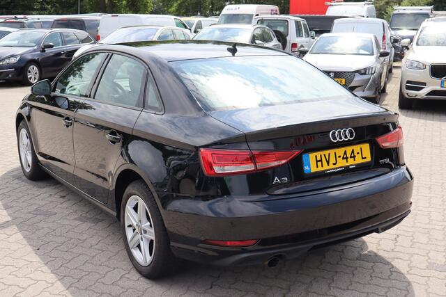 Audi A3 Limousine 1.0 TFSI Airco, Navigatie, Stoelverwarming, Elektrische ramen