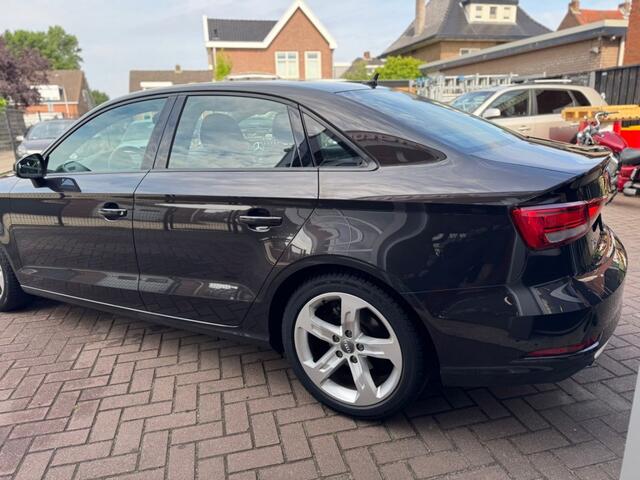 Audi A3 1.0 TFSI Design Pro Line Plus / Navi / S-Line / Stoel v.w. / Cruise / Xenon