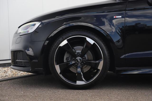 Audi A3 Limousine 35 TFSI CoD S Line Sport 150PK Automaat Black optic Virtual Cockpit 18 inch Navigatie Clima Cruise Stoelverwarming PDC Carplay Android Bluetooth Full LED All-Season Banden