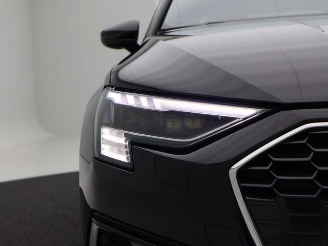 Audi A3 Limousine 30 TFSi 110 Pk Business edition | Cruise Control | Carplay | Stoel Verwarming | Digitaal Dashboard | LED | Sensoren | 17 Inch