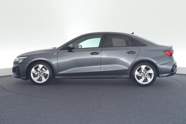 Audi A3 Limousine 35 TFSI 150pk S-Tronic 2x S-Line Stoelverwarming Privacyglass Virtual Cockpit Navigatie