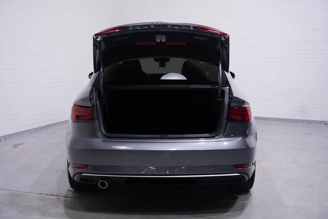 Audi A3 Limousine 30 TFSI Sport Lease Edition Navi Cruise Stoelverwarming NAP