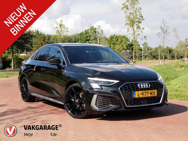 Audi A3 Limousine 35 TFSI S edition Dubbele S-line | Apple Carplay | Nederlandse Auto | Trekhaak |