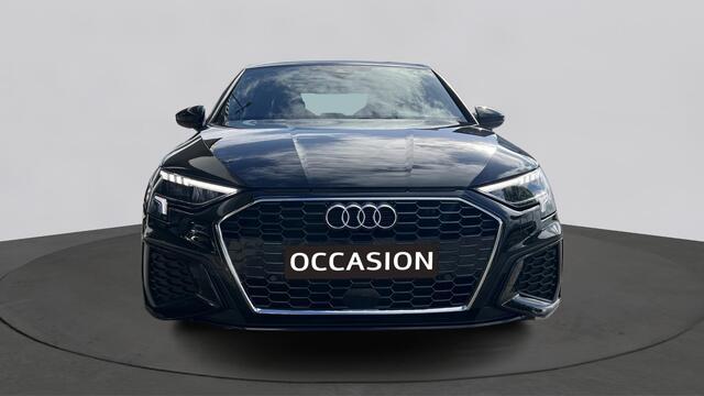 Audi A3 Limousine 30 TFSI 110pk S edition / Carplay / Audi Hold / Dealer onderhouden