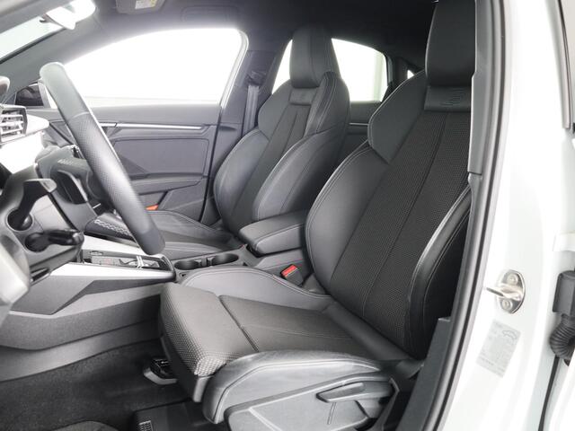 Audi A3 Limousine 30 TFSI S edition 110pk | 18 inch lichtmetalen velgen | Zwart dak | Verlengde garantie | Navigatie