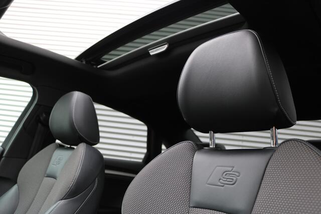 Audi A3 Limousine 35 TFSI S-Line (54.567Km Orig NL! NAP! Panoramadak Sportleder Navi Full-Led 19InchLMV Pdc V+A PrivacyGlass)