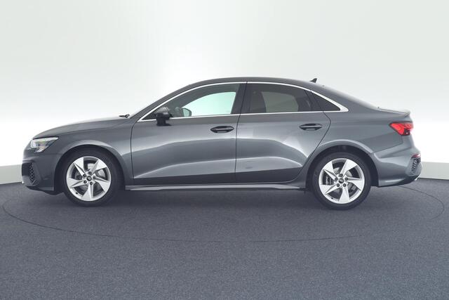 Audi A3 Limousine 35 TFSI 150pk S-Tronic 2x S-Line Navigatie Stoelverwarming