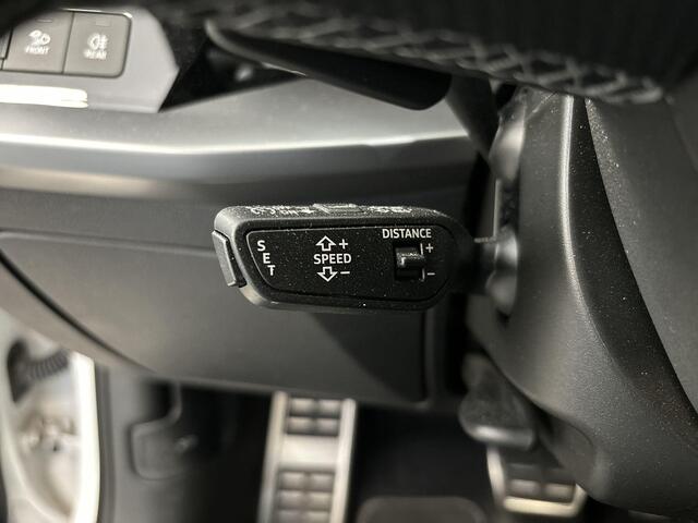 Audi A3 Limousine 30 TFSI 110pk S-tronic Edition One · S Line · Apple/Android Car Play · Navigatie · Afneembare Trekhaak · P-Sensoren · 18'' Inch · Garantie t/m 13-03-2028 of 100.000km