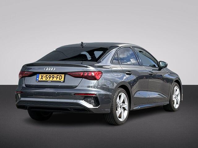 Audi A3 Limousine 30 TFSI S edition 110 pk S-tronic | Verlengde garantie | Navigatie | Zwart Optiek | Stoelverwarming | Parkeersensoren (Park assist) | Cruise control | Full-LED koplampen |