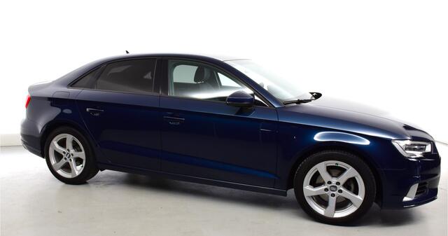 Audi A3 Limousine 35 TFSI Advance Sport Automaat, Privacy glas, Sportstoelen, Trekhaak-Dealer onderhouden